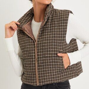 Lulus Cloud Nine Cutie Brown Houndstooth Cropped Puffer Vest - Size M